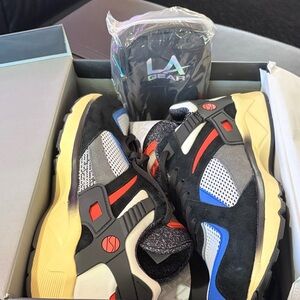 L.A. Gear CATAPULT Athletic Shoes - New in Box, Size 15